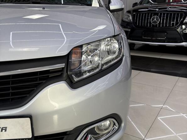 Renault Logan II с пробегом 2015 года, цена 899 000 рублей, 119339 км, седан, Автокод Объявления