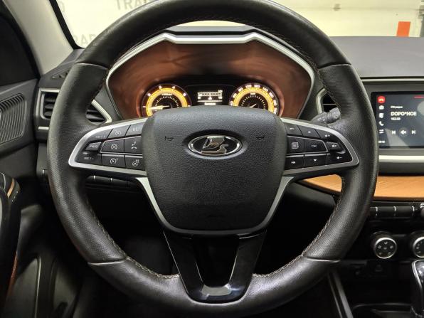 Lada (ВАЗ) Vesta I Рестайлинг (NG) с пробегом 2024 года, цена 1 360 000 рублей, 46000 км, универсал, Автокод Объявления