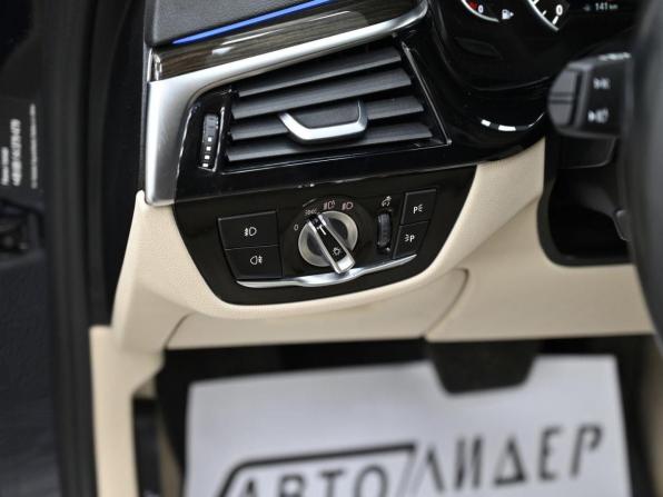 BMW 5 серии VII (G30/G31/G38) с пробегом 2018 года, цена 2 489 000 рублей, 84490 км, универсал, Автокод Объявления