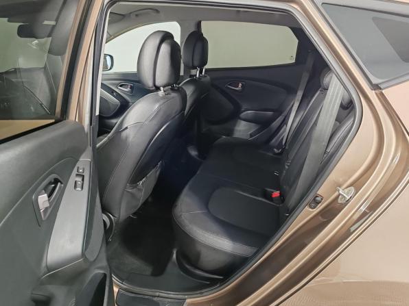 Hyundai ix35 I Рестайлинг с пробегом 2013 года, цена 1 199 000 рублей, 182960 км, внедорожник, Автокод Объявления