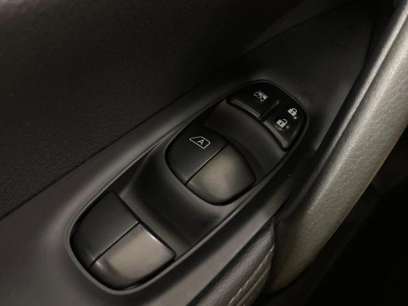 Nissan Qashqai II с пробегом 2016 года, цена 1 584 000 рублей, 83069 км, внедорожник, Автокод Объявления