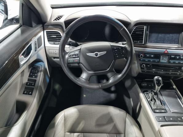 Hyundai Genesis II с пробегом 2014 года, цена 1 599 000 рублей, 145000 км, седан, Автокод Объявления
