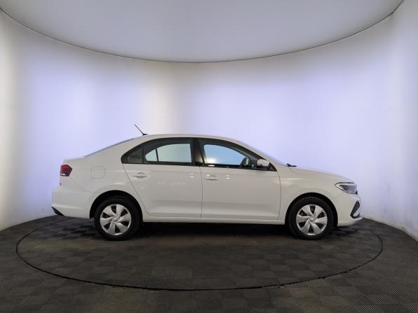 Volkswagen Polo VI с пробегом 2022 года, цена 1 550 000 рублей, 58455 км, лифтбек, Автокод Объявления