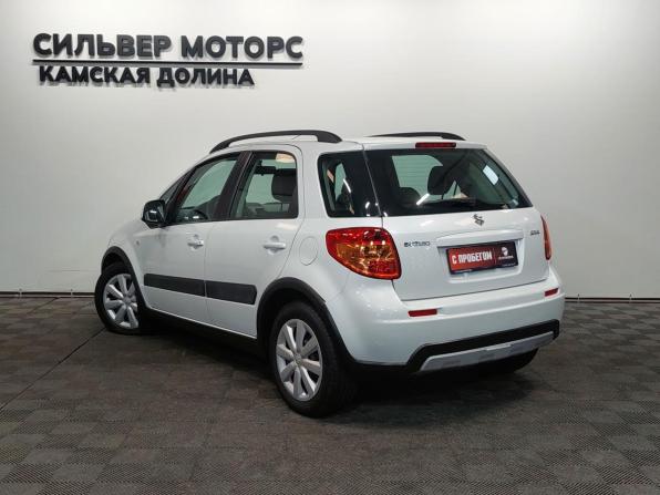Suzuki SX4 I (Classic) Рестайлинг с пробегом 2014 года, цена 1 055 000 рублей, 110833 км, хэтчбек, Автокод Объявления