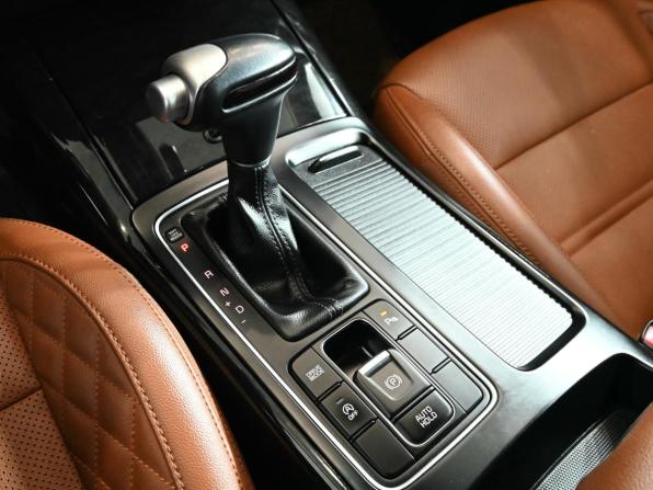 Kia Sorento III Prime Рестайлинг с пробегом 2019 года, цена 3 000 000 рублей, 98952 км, внедорожник, Автокод Объявления