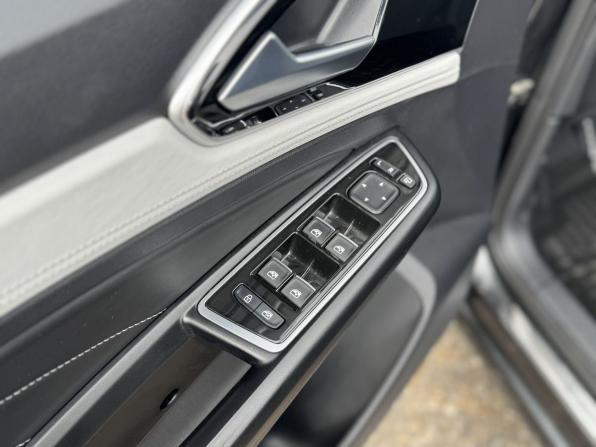 Jetta VS5 I Рестайлинг с пробегом 2023 года, цена 1 925 000 рублей, 42574 км, внедорожник, Автокод Объявления