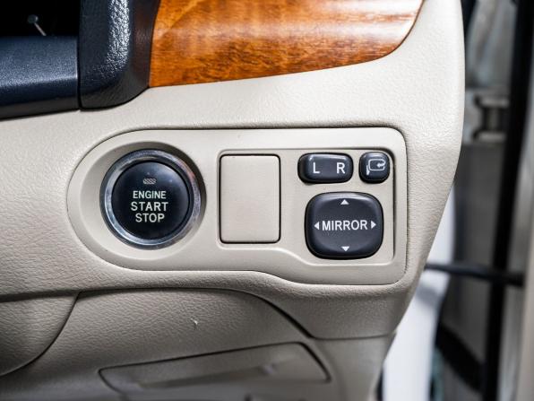 Toyota Premio II (T26) Рестайлинг с пробегом 2010 года, цена 1 355 000 рублей, 177070 км, седан, Автокод Объявления