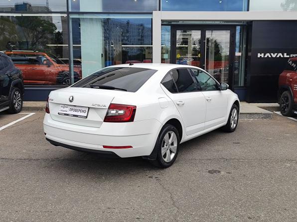Skoda Octavia III (A7) Рестайлинг с пробегом 2018 года, цена 1 769 000 рублей, 162001 км, лифтбек, Автокод Объявления