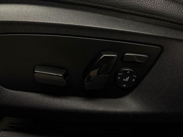BMW 5 серии VII (G30/G31/G38) с пробегом 2019 года, цена 3 299 000 рублей, 122180 км, седан, Автокод Объявления