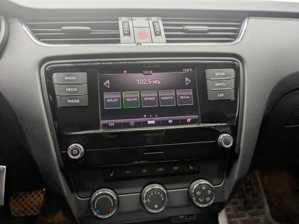 Skoda Octavia III (A7) Рестайлинг с пробегом 2019 года, цена 1 825 000 рублей, 126000 км, лифтбек, Автокод Объявления