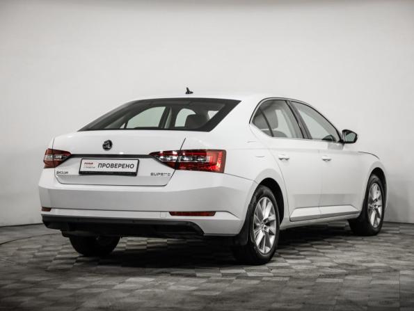 Skoda Superb III с пробегом 2018 года, цена 1 799 000 рублей, 142200 км, лифтбек, Автокод Объявления