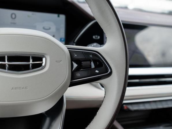 Geely Monjaro I с пробегом 2024 года, цена 3 499 000 рублей, 67754 км, внедорожник, Автокод Объявления