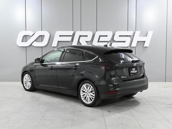 Ford Focus III Рестайлинг с пробегом 2015 года, цена 935 000 рублей, 245794 км, хэтчбек, Автокод Объявления