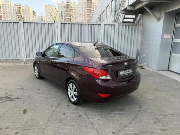 Hyundai Solaris I с пробегом 2011 года, цена 739 000 рублей, 188074 км, седан, Автокод Объявления