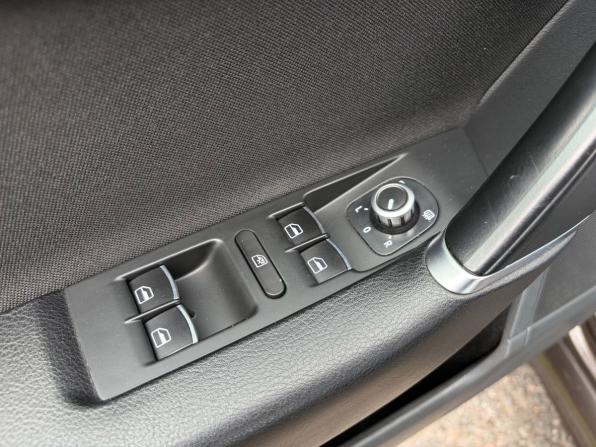 Volkswagen Passat B7 с пробегом 2014 года, цена 810 000 рублей, 218000 км, седан, Автокод Объявления