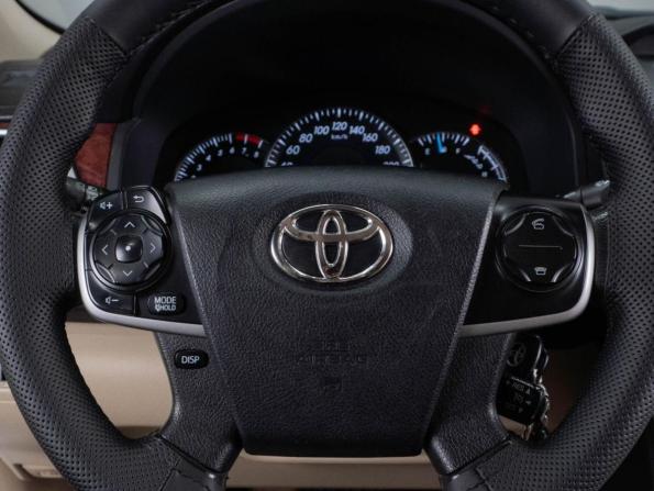 Toyota Camry VII (XV50) с пробегом 2014 года, цена 1 620 000 рублей, 249232 км, седан, Автокод Объявления