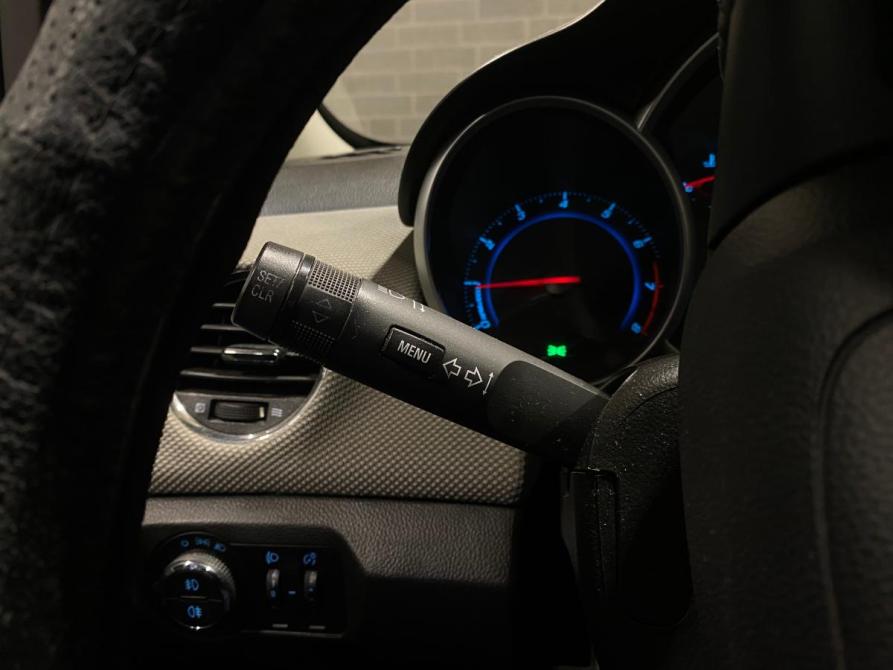 Chevrolet Cruze I Рестайлинг Челябинск  - изображение 17