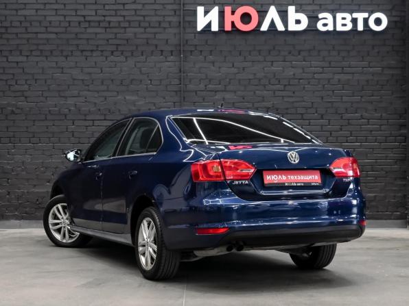 Volkswagen Jetta VI с пробегом 2011 года, цена 950 000 рублей, 252921 км, седан, Автокод Объявления
