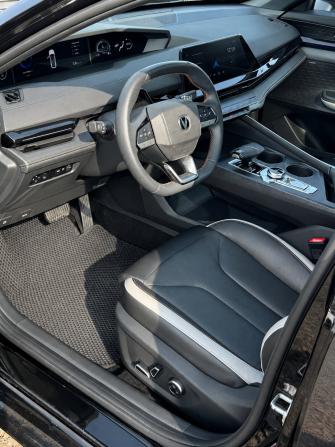 Changan UNI-V I с пробегом 2024 года, цена 2 525 000 рублей, 30225 км, лифтбек, Автокод Объявления