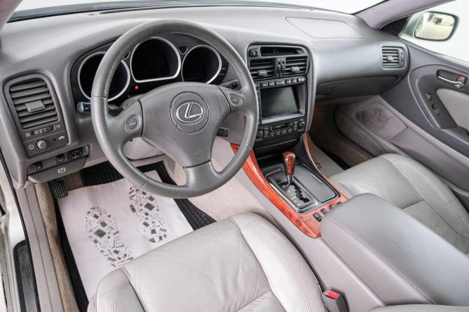 Lexus GS II Рестайлинг с пробегом 2001 года, цена 849 000 рублей, 380000 км, седан, Автокод Объявления