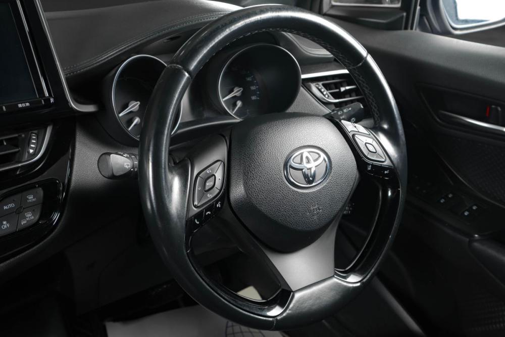 Toyota C-HR I Тюмень  - изображение 12