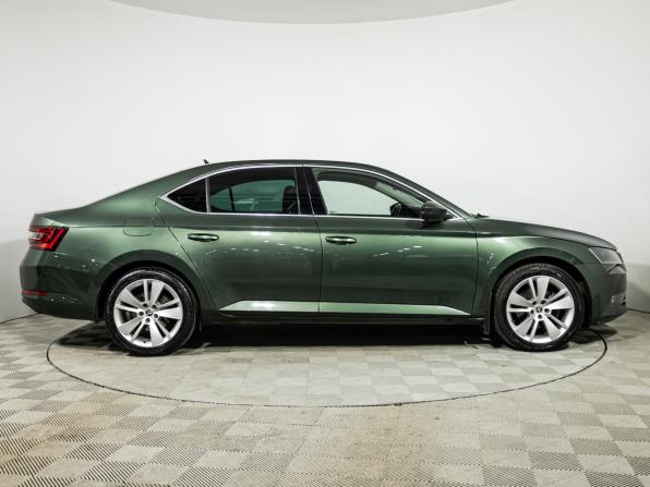 Skoda Superb III с пробегом 2018 года, цена 2 079 585 рублей, 143300 км, лифтбек, Автокод Объявления