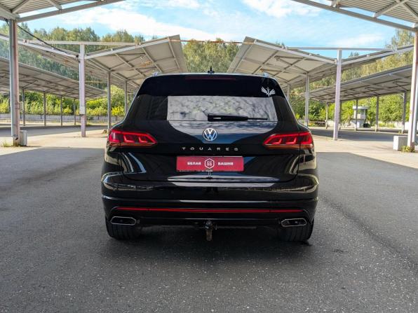 Volkswagen Touareg III с пробегом 2018 года, цена 3 940 000 рублей, 290000 км, внедорожник, Автокод Объявления