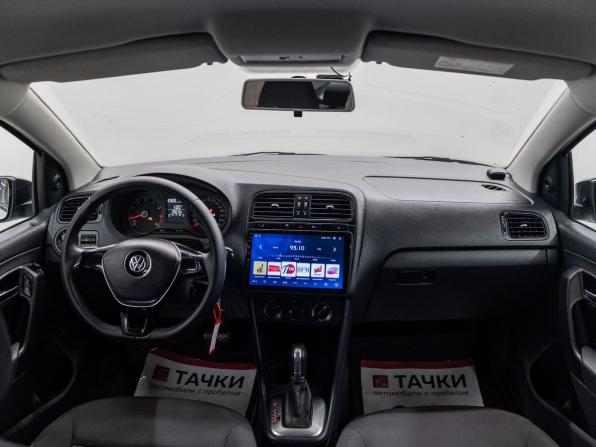 Volkswagen Polo V Рестайлинг с пробегом 2016 года, цена 1 050 000 рублей, 135216 км, седан, Автокод Объявления