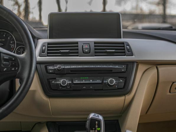 BMW 3 серии VI (F3x) с пробегом 2014 года, цена 1 244 000 рублей, 219459 км, седан, Автокод Объявления
