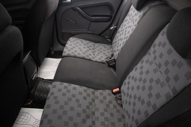 Ford Focus II с пробегом 2005 года, цена 349 000 рублей, 246000 км, седан, Автокод Объявления