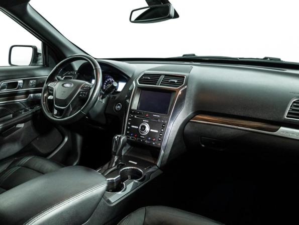 Ford Explorer V Рестайлинг 2 с пробегом 2018 года, цена 2 379 777 рублей, 184167 км, внедорожник, Автокод Объявления