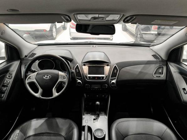 Hyundai ix35 I с пробегом 2012 года, цена 920 000 рублей, 298372 км, внедорожник, Автокод Объявления