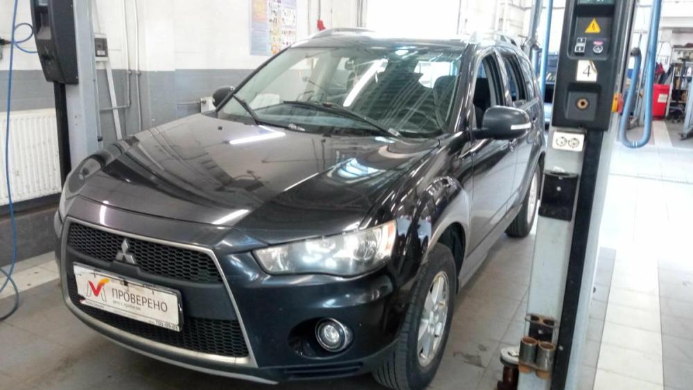 Mitsubishi Outlander II Рестайлинг Санкт-Петербург  - изображение 1