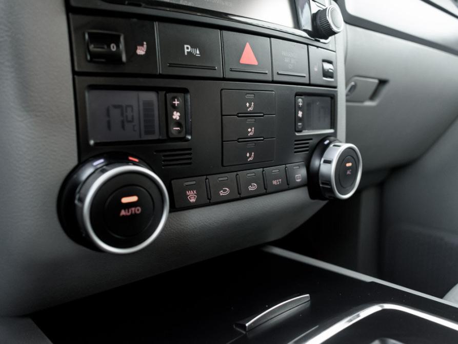 Volkswagen Touareg I Рестайлинг Екатеринбург  - изображение 20