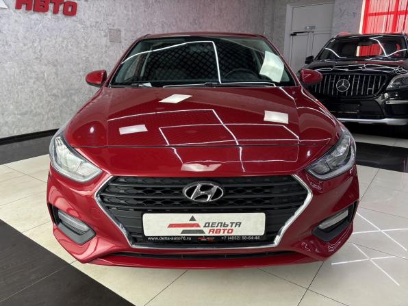Hyundai Solaris II с пробегом 2018 года, цена 1 095 000 рублей, 132471 км, седан, Автокод Объявления