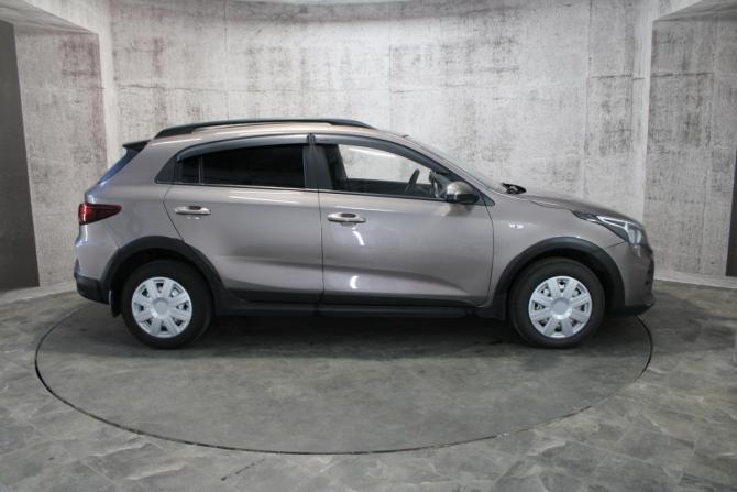 Kia Rio IV Рестайлинг с пробегом 2020 года, цена 1 010 000 рублей, 231410 км, хэтчбек, Автокод Объявления