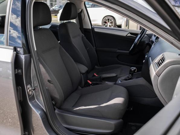 Volkswagen Jetta VI с пробегом 2012 года, цена 999 000 рублей, 189423 км, седан, Автокод Объявления