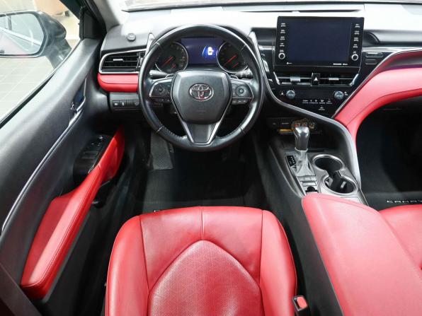 Toyota Camry VIII (XV70) Рестайлинг с пробегом 2021 года, цена 2 579 900 рублей, 87000 км, седан, Автокод Объявления