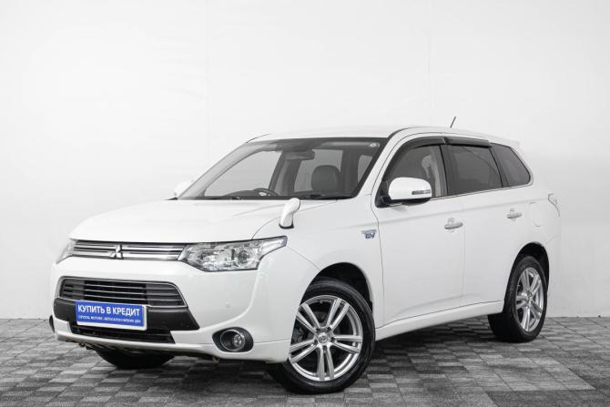 Mitsubishi Outlander III Рестайлинг с пробегом 2014 года, цена 1 689 000 рублей, 98000 км, внедорожник, Автокод Объявления