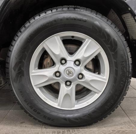 Toyota Land Cruiser 200 Series с пробегом 2010 года, цена 3 000 000 рублей, 219000 км, внедорожник, Автокод Объявления