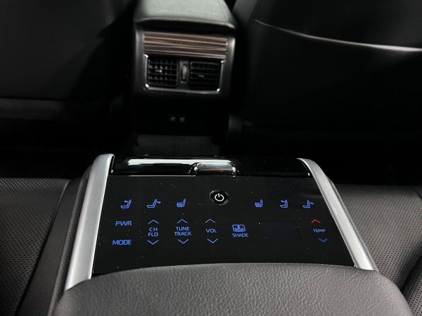 Toyota Camry VIII (XV70) с пробегом 2019 года, цена 3 190 000 рублей, 86045 км, седан, Автокод Объявления