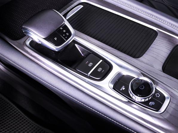 Chery Arrizo 8 с пробегом 2024 года, цена 2 050 000 рублей, 25000 км, седан, Автокод Объявления