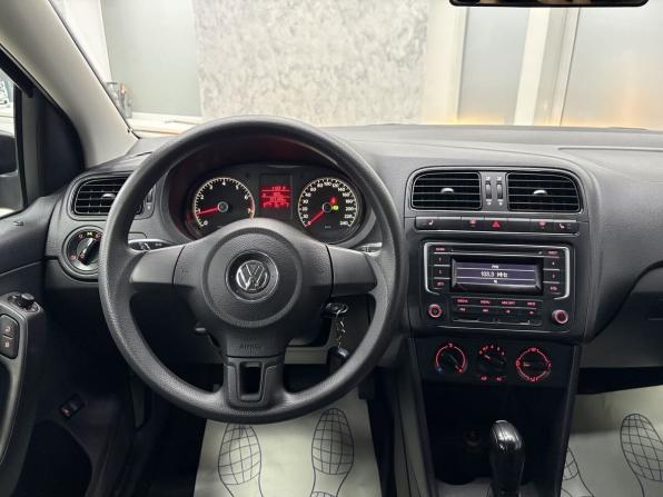 Volkswagen Polo V с пробегом 2012 года, цена 825 000 рублей, 137188 км, седан, Автокод Объявления
