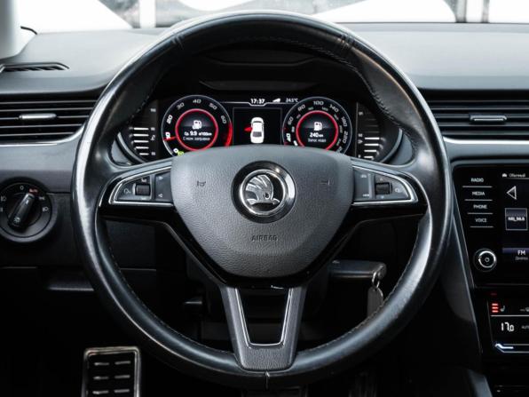 Skoda Octavia III (A7) Рестайлинг с пробегом 2019 года, цена 1 907 000 рублей, 144561 км, лифтбек, Автокод Объявления
