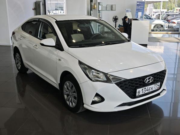 Hyundai Solaris II Рестайлинг с пробегом 2021 года, цена 1 399 000 рублей, 163000 км, седан, Автокод Объявления