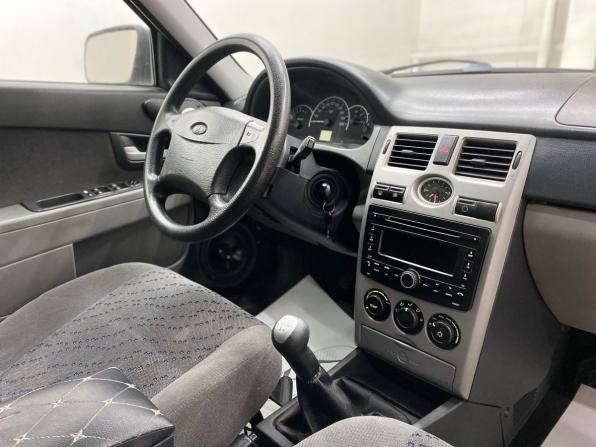 Lada (ВАЗ) Priora I с пробегом 2010 года, цена 220 000 рублей, 235892 км, седан, Автокод Объявления