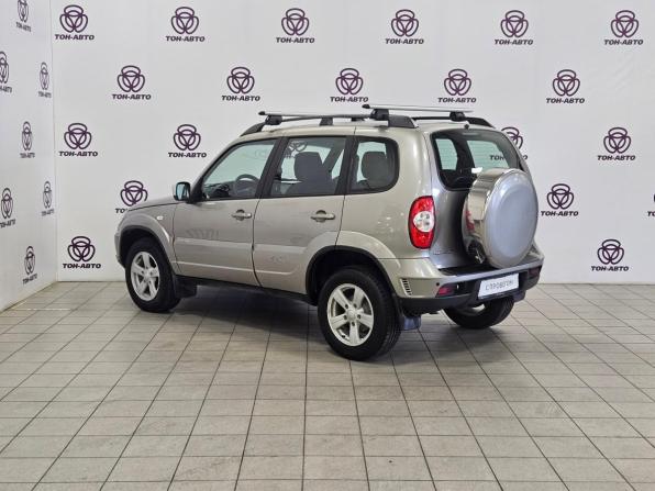 Chevrolet Niva I Рестайлинг с пробегом 2015 года, цена 575 000 рублей, 143344 км, внедорожник, Автокод Объявления