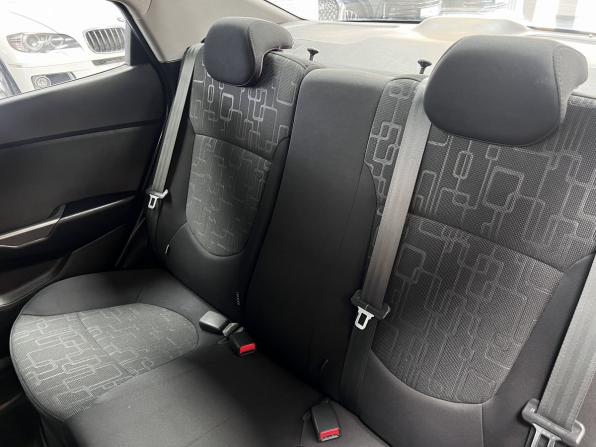 Kia Rio III с пробегом 2013 года, цена 1 045 000 рублей, 98767 км, седан, Автокод Объявления