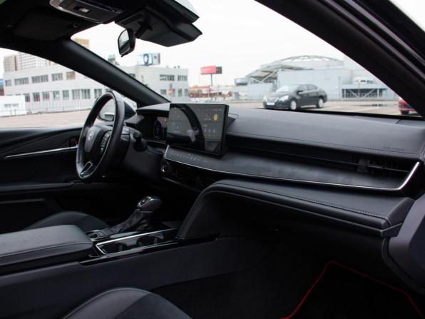 Toyota Camry IX (XV80) China Market с пробегом 2025 года, цена 4 349 000 рублей, 13400 км, седан, Автокод Объявления