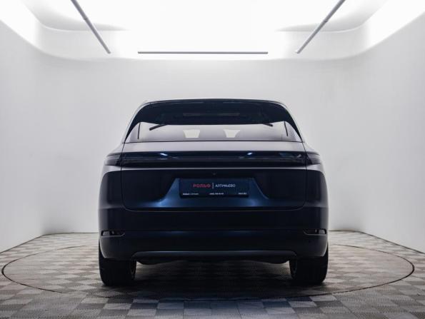 Li Auto (Lixiang) L7 I Рестайлинг с пробегом 2024 года, цена 6 330 000 рублей, 52000 км, внедорожник, Автокод Объявления